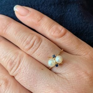 Pearl and sapphire ring, 14k